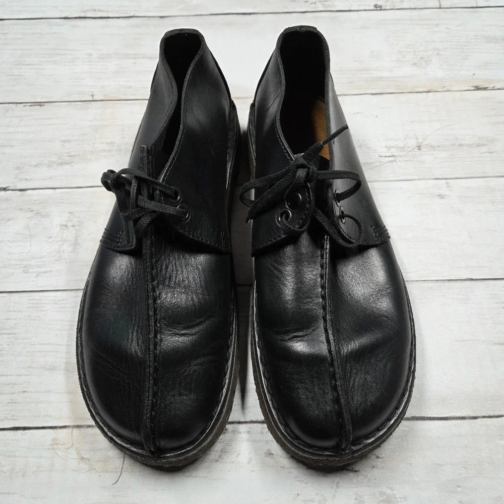 Clarks Desert Trek‎ Black Leather Center Seam Crepe Sole Shoes 500629 Women 8.5